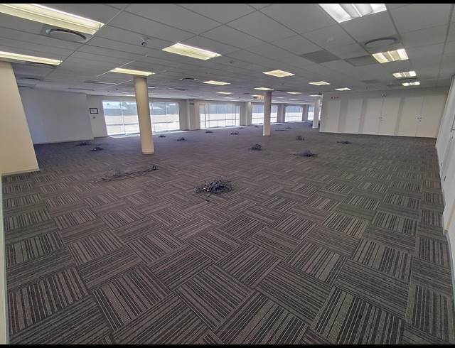 5,870M² OFFICE FOR SALE IN GRAND CENTRAL